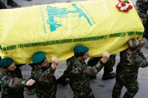 636464-obseques-le-9-decembre-2013-a-saida-au-liban-sud-d-un-membre-du-hezbollah-tue-lors-de-combats-en-syr