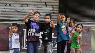 BqfUbipCQAE6xaM.jpg-large-305x172