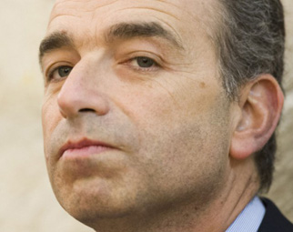 7314740-ump-cope-n-a-jamais-vu-les-factures-pourtant-il-en-a-signe-une