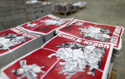 648x415_exemplaires-journal-satirique-charlie-hebdo-kiosques-partir-mercredi-25-fevrier-2015