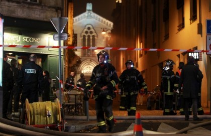 2199413_890_bordeaux-incendie-au-7370651-1600_800x517p